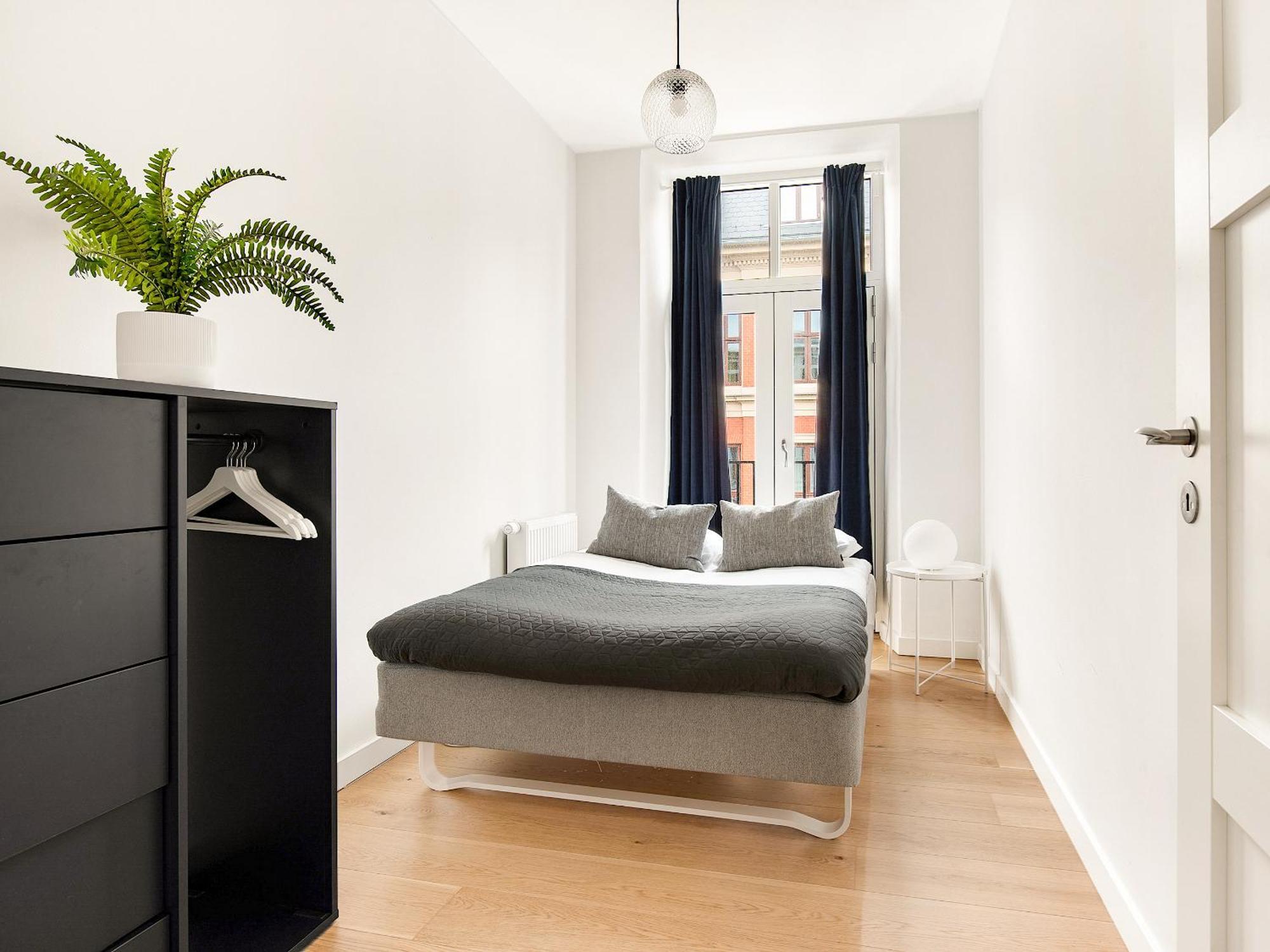 Sanders Leaves - Pleasant Four-bedroom In Downtown Appartement Kopenhagen